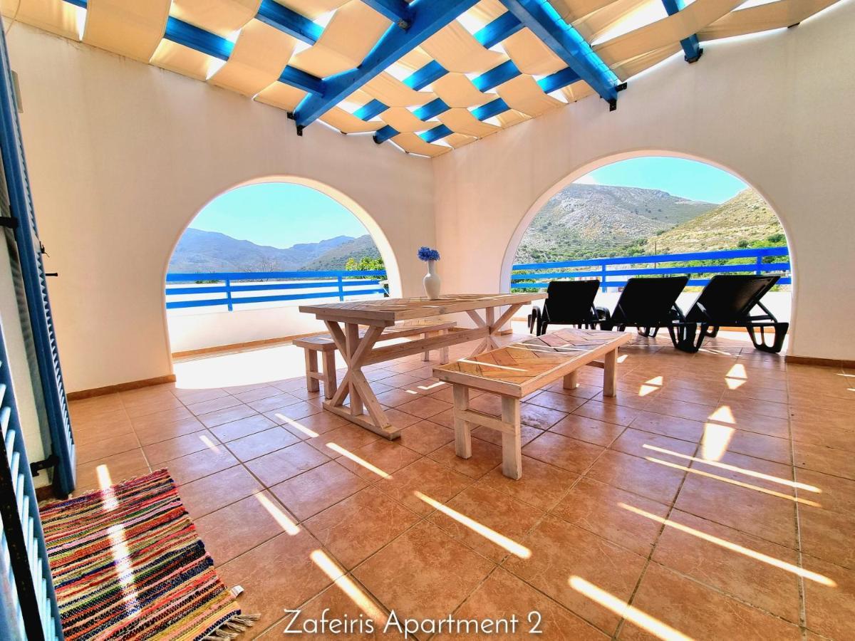 Zafeiris Apartments Ливадия Экстерьер фото