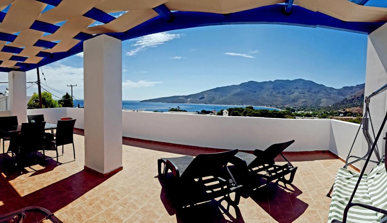 Zafeiris Apartments Ливадия Экстерьер фото
