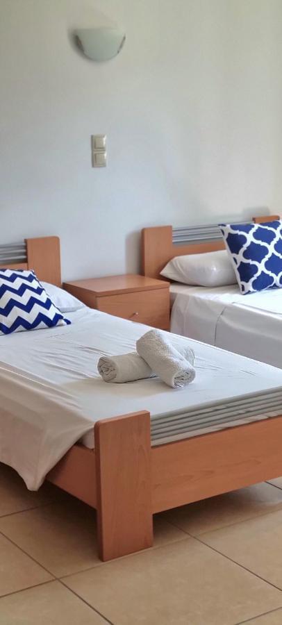 Zafeiris Apartments Ливадия Номер фото