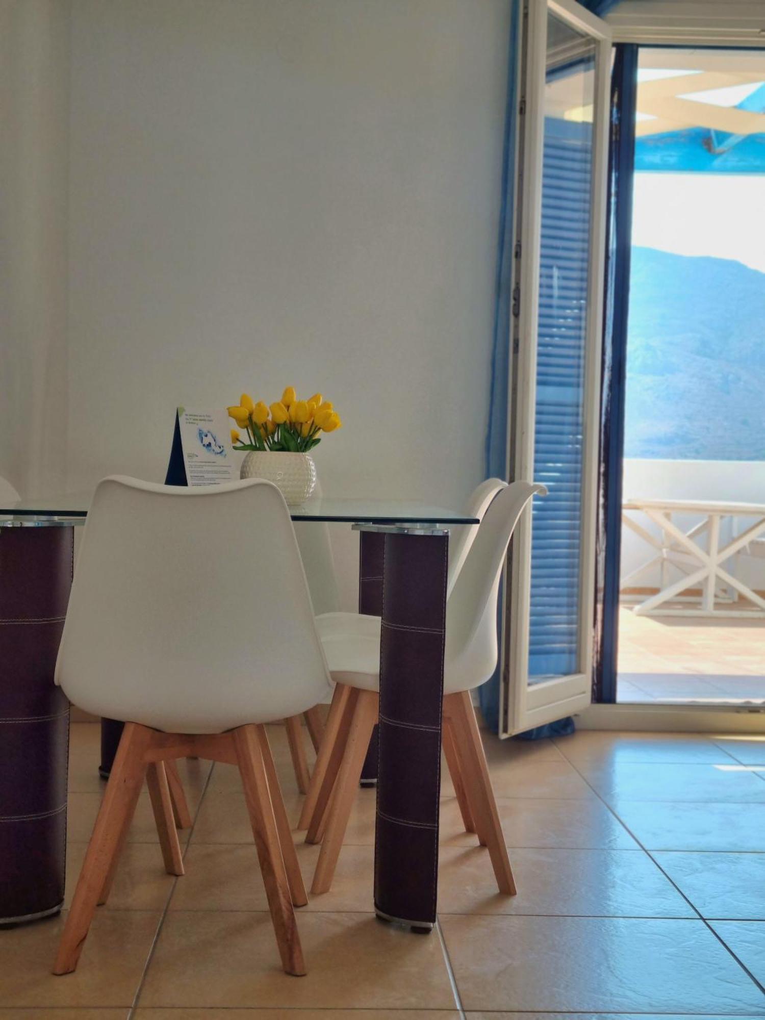 Zafeiris Apartments Ливадия Номер фото